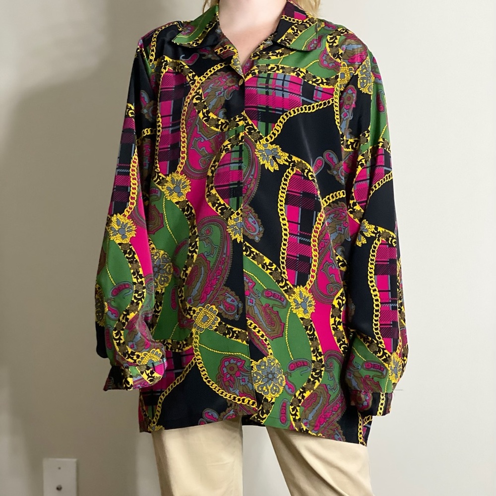 Long sleeve chain design